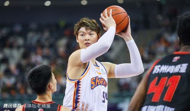 萧华：我计划下周和莫兰特联系NBA季中锦标赛决赛赛前，总裁亚当-萧华接受了采访。